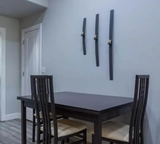 Luxury Walk To Downtown Holiday home Tempe