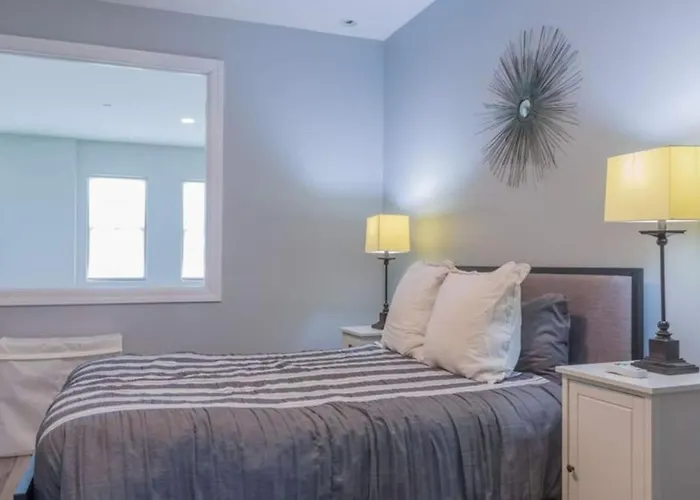 Holiday home Luxury Walk To Downtown *
